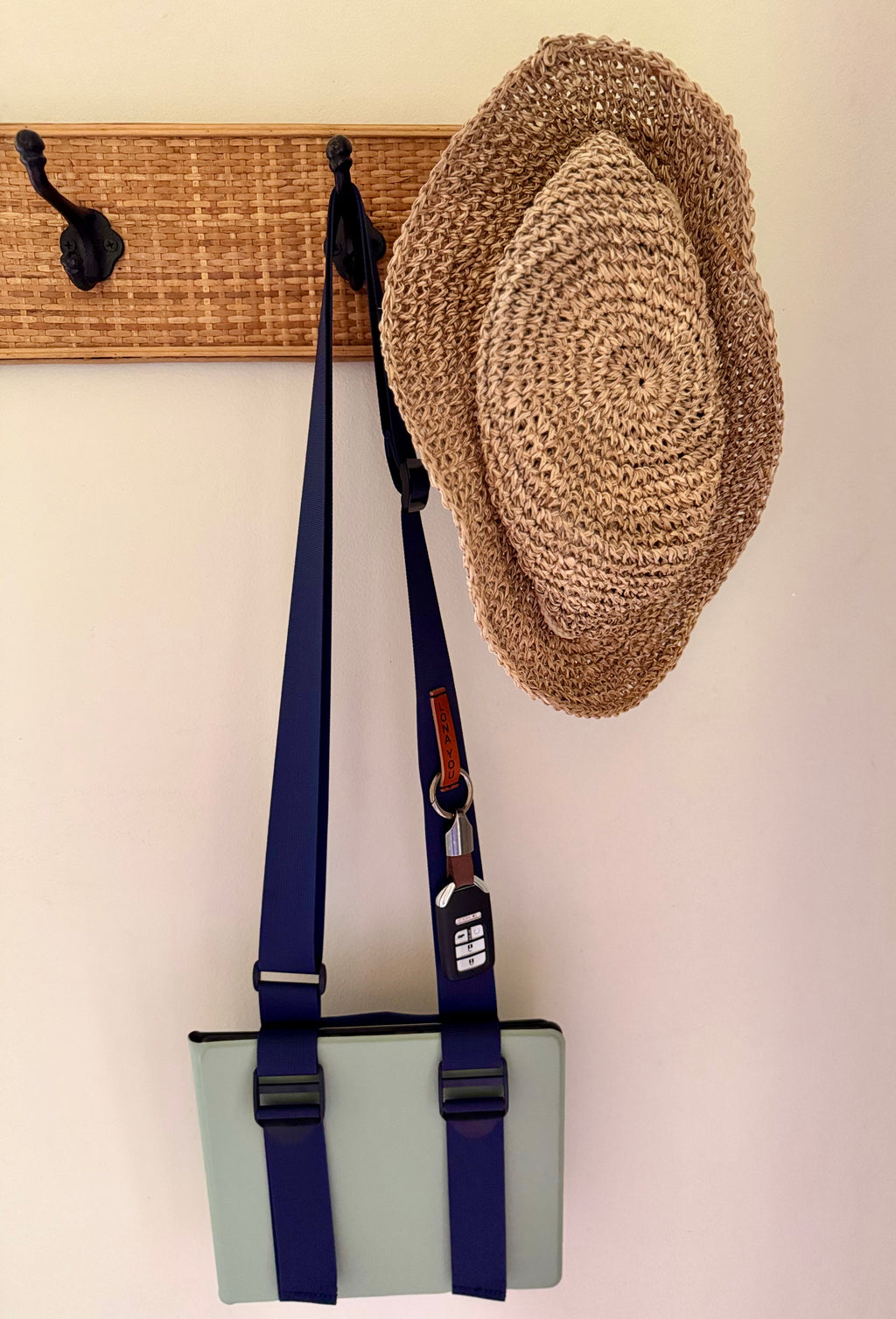 Hands-free Carry Strap