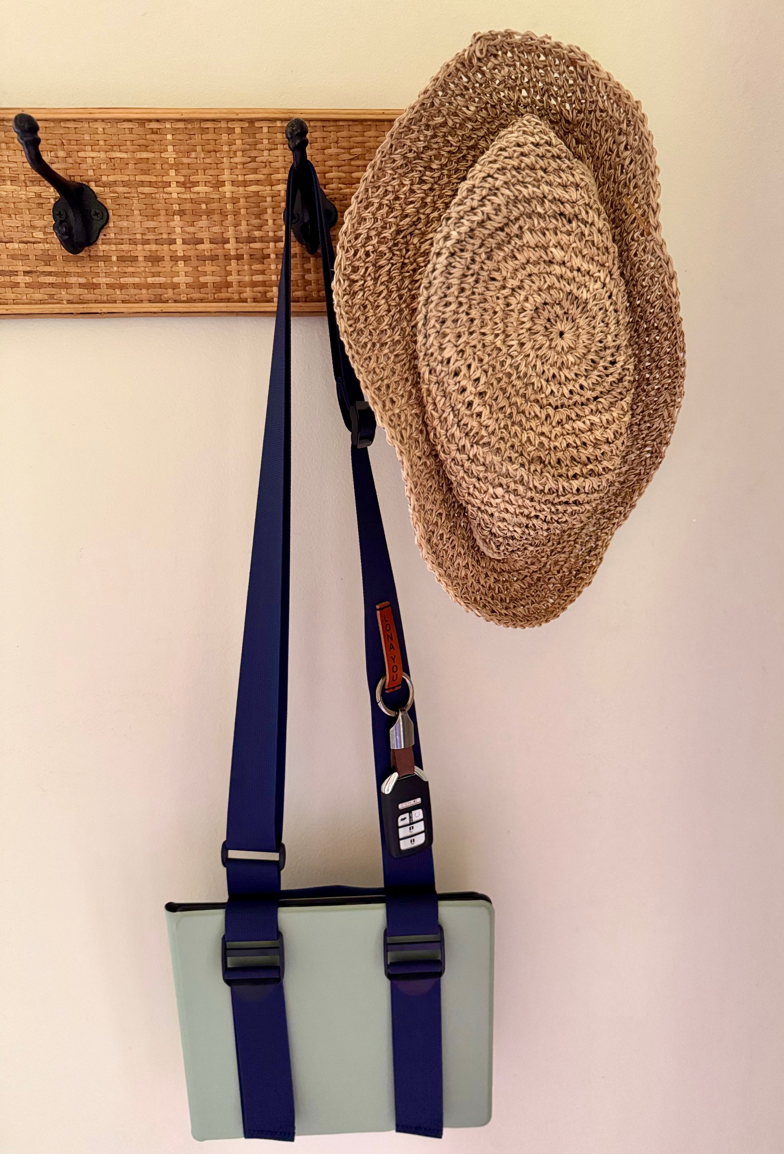 Hands-free Carry Strap